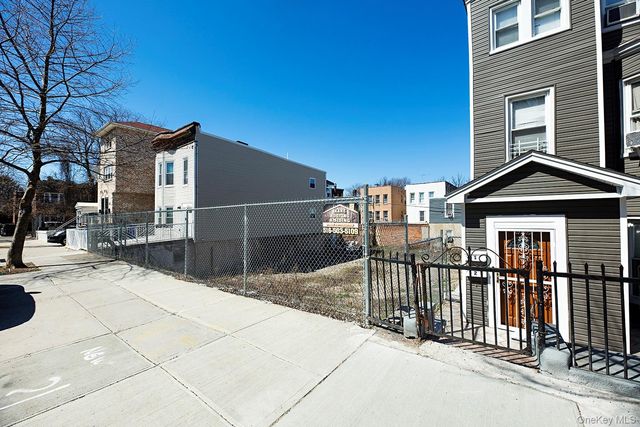 615 Mead Street, Bronx, NY 10460