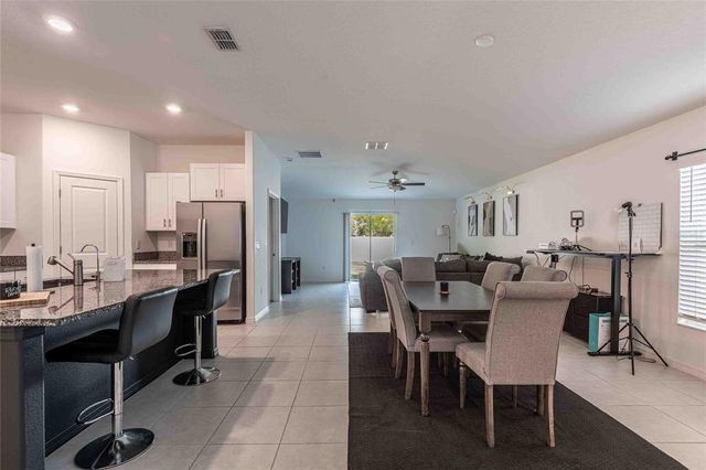 1658 RED LOOP, Lakeland, FL 33801