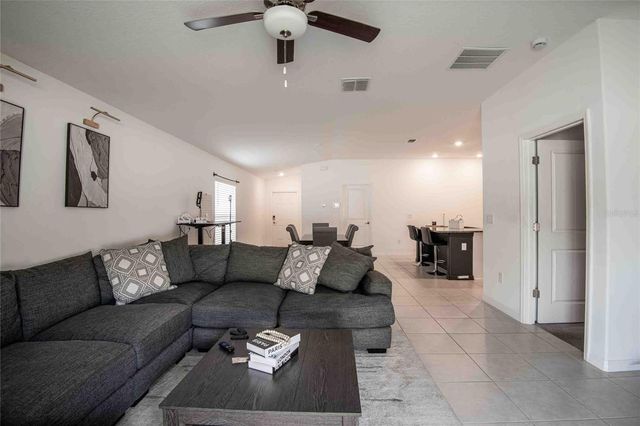 1658 RED LOOP, Lakeland, FL 33801