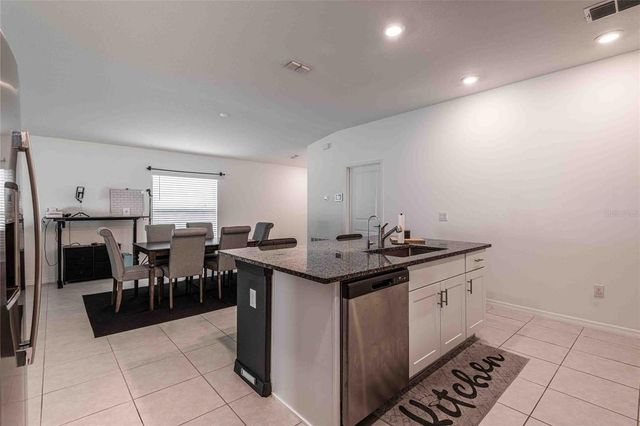 1658 RED LOOP, Lakeland, FL 33801