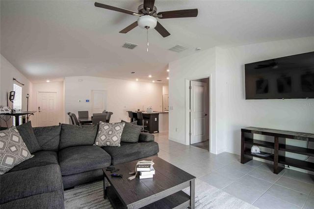 1658 RED LOOP, Lakeland, FL 33801