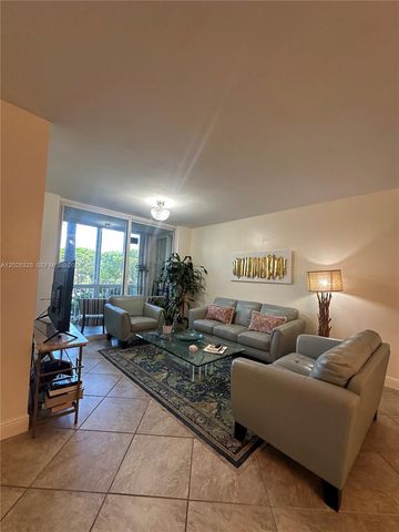 9755 NW 52nd Street 219, Doral, FL 33178