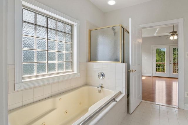 245 CARRIAGE CHASE CIR, Warrenton, VA 20186