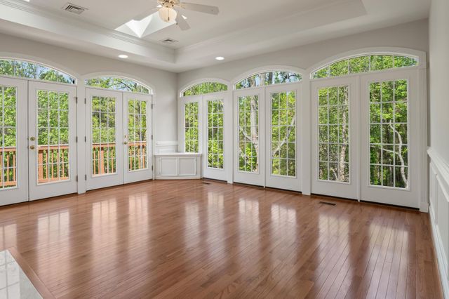 245 CARRIAGE CHASE CIR, Warrenton, VA 20186