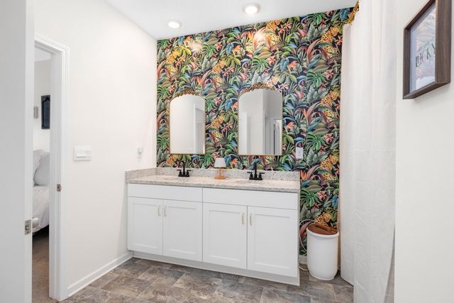 4779 BARRETT OAKS DR, Millington, TN 38053