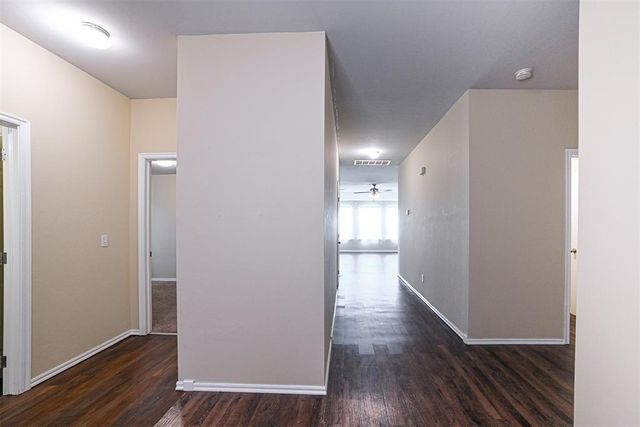 1401 Gypsum Place, Noble, OK 73068