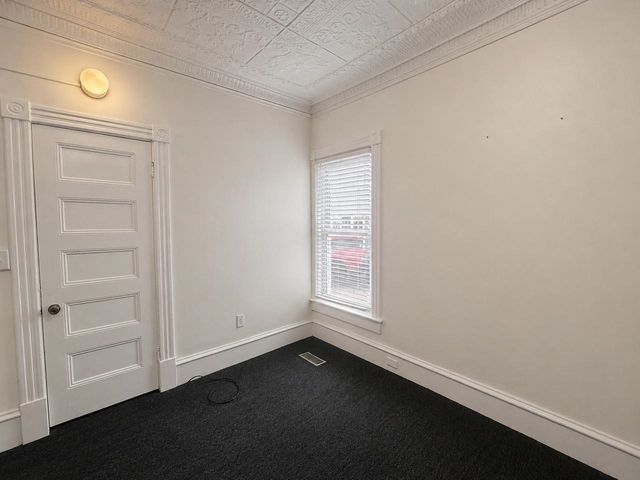 25 Peru Street, Burlington, VT 05401