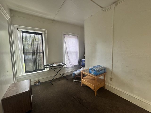 25 Peru Street, Burlington, VT 05401