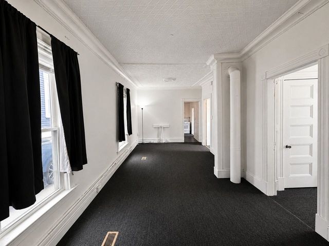 25 Peru Street, Burlington, VT 05401