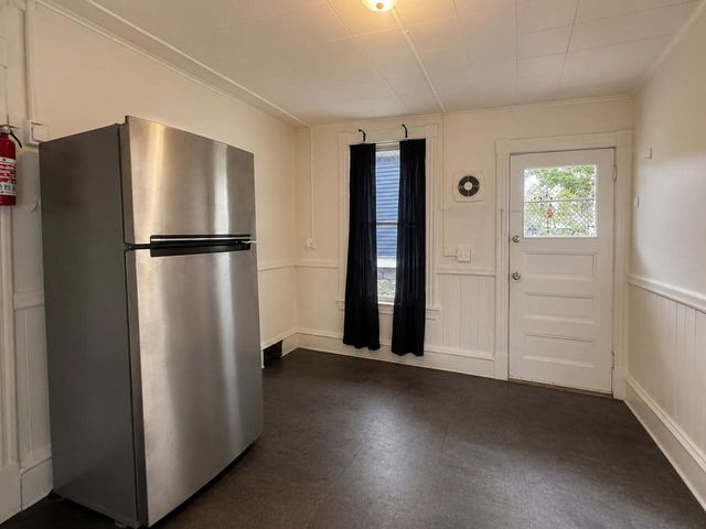 25 Peru Street, Burlington, VT 05401
