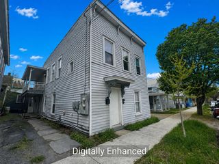 25 Peru Street, Burlington, VT 05401