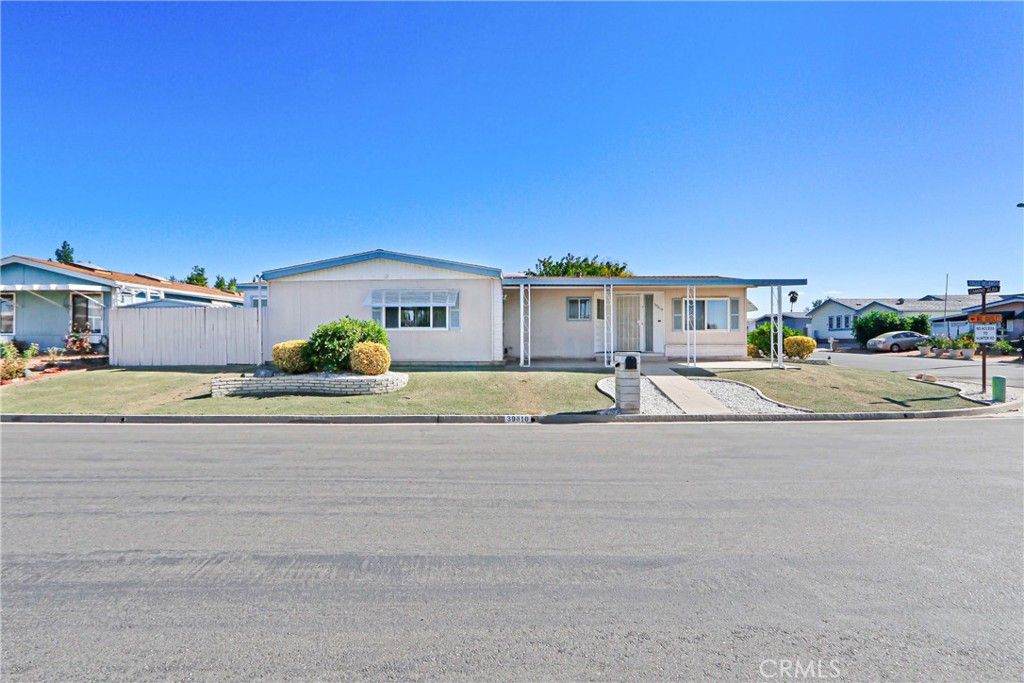 39010 Calle De Amor, Murrieta, CA 92563 — photo 2