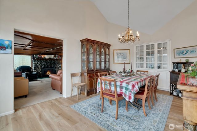 30432 227th Place SE, Black Diamond, WA 98010