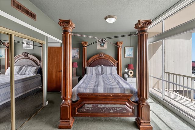 4600 Ocean Dr 703, Corpus Christi, TX 78412