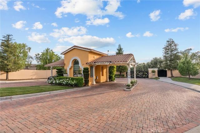 23753 Maple Leaf Court, Valencia, CA 91354