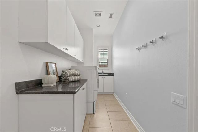 23753 Maple Leaf Court, Valencia, CA 91354