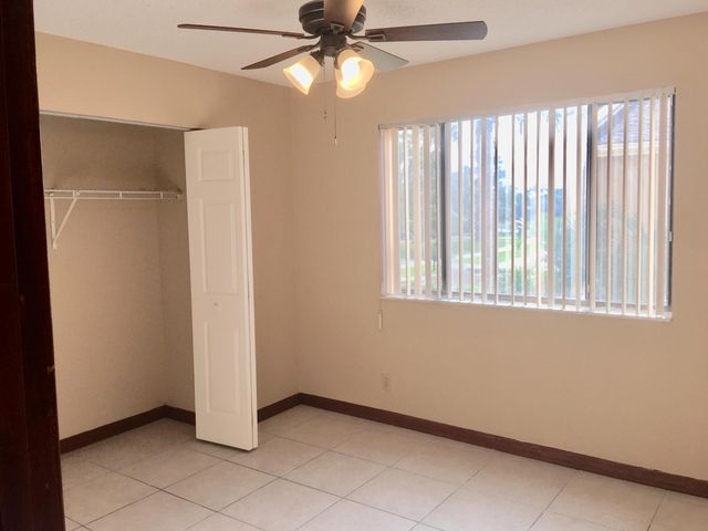 139 Sparrow Drive 1a, Royal Palm Beach, FL 33411
