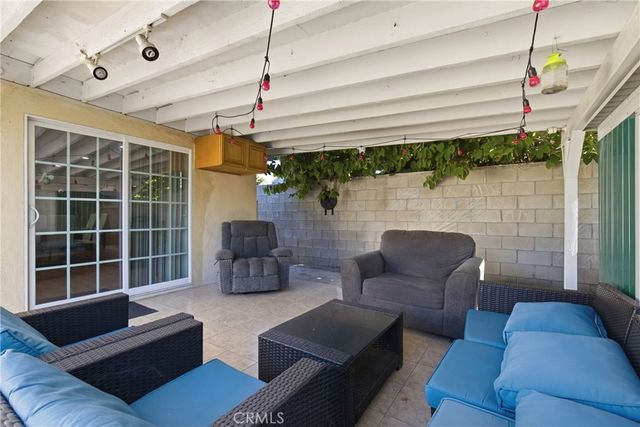 7803 Allott, Van Nuys, CA 91402