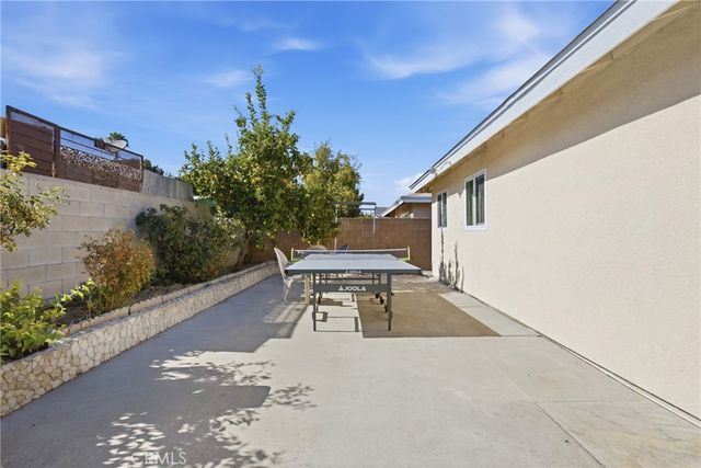 7803 Allott, Van Nuys, CA 91402