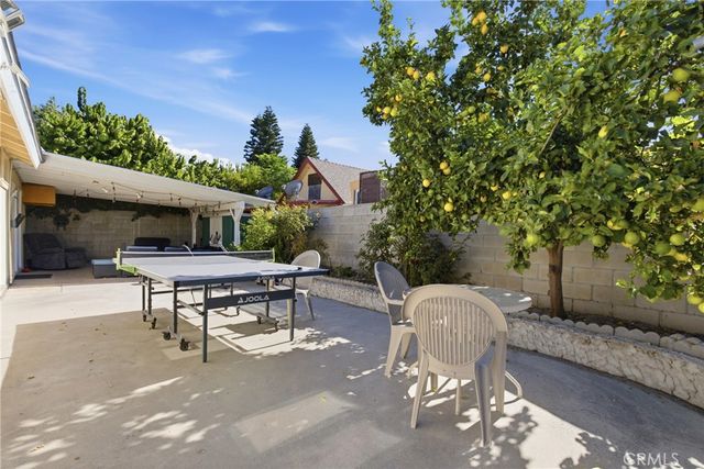 7803 Allott, Van Nuys, CA 91402