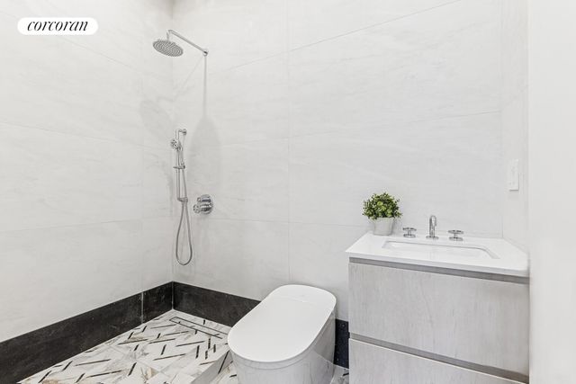 72 QUINCY Street GARDEN, New York City, NY 11238