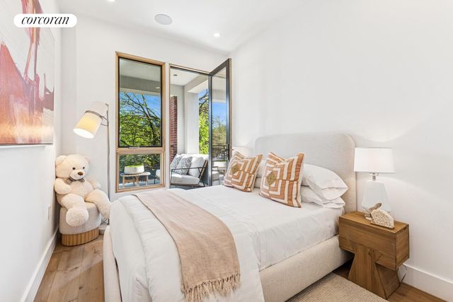 72 QUINCY Street GARDEN, New York City, NY 11238