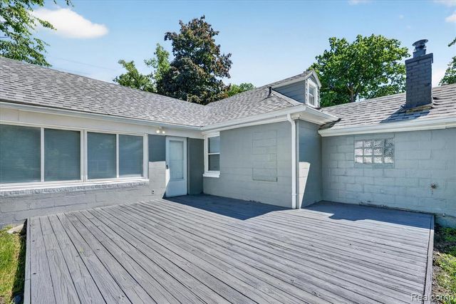 24827 Puritan, Redford, MI 48239