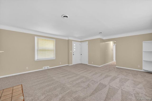 24827 Puritan, Redford, MI 48239