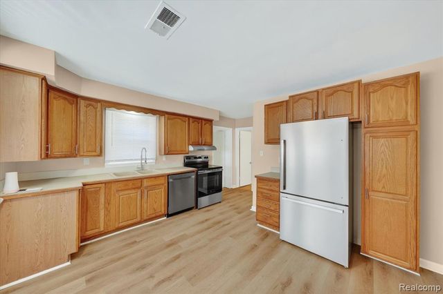24827 Puritan, Redford, MI 48239