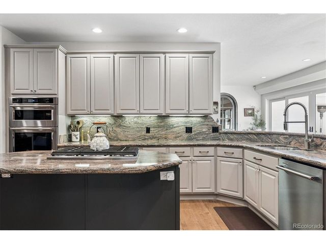 4484 W Cottonwood Pl, Littleton, CO 80123