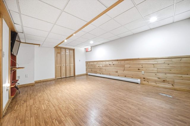 20 Mccollum Road, New Boston, NH 03070