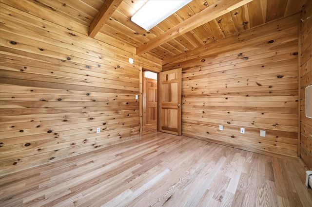 20 Mccollum Road, New Boston, NH 03070