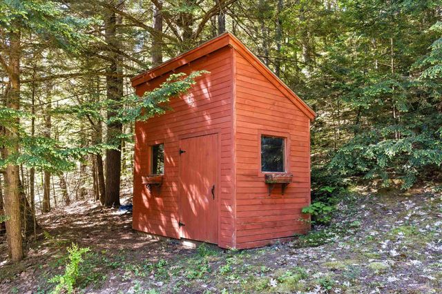 20 Mccollum Road, New Boston, NH 03070