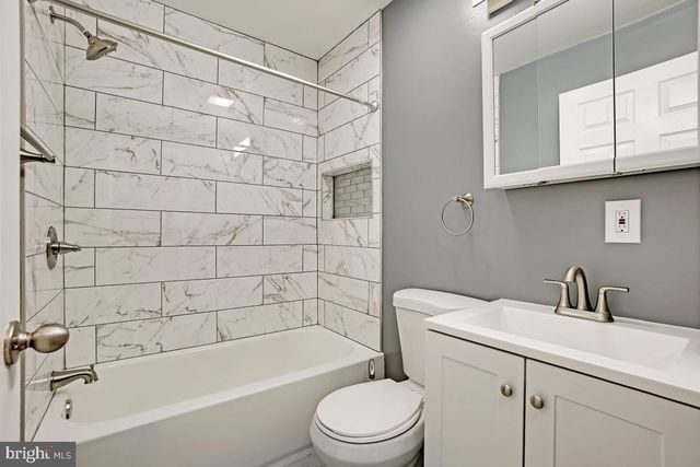 12316 FOUNTAIN DR, Clarksburg, MD 20871