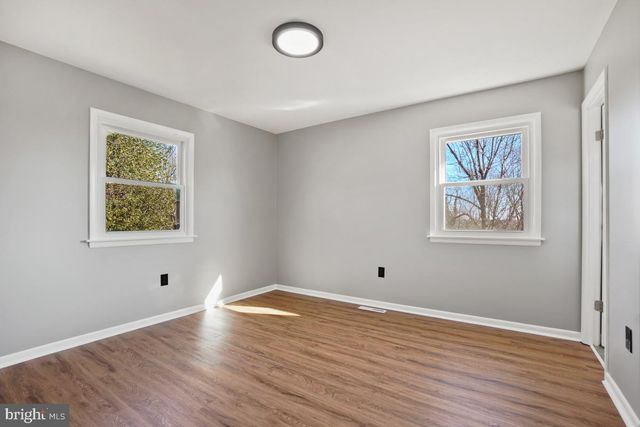 12316 FOUNTAIN DR, Clarksburg, MD 20871