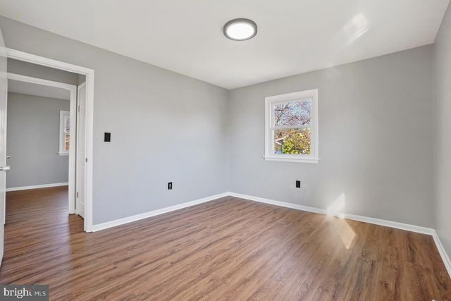 12316 FOUNTAIN DR, Clarksburg, MD 20871