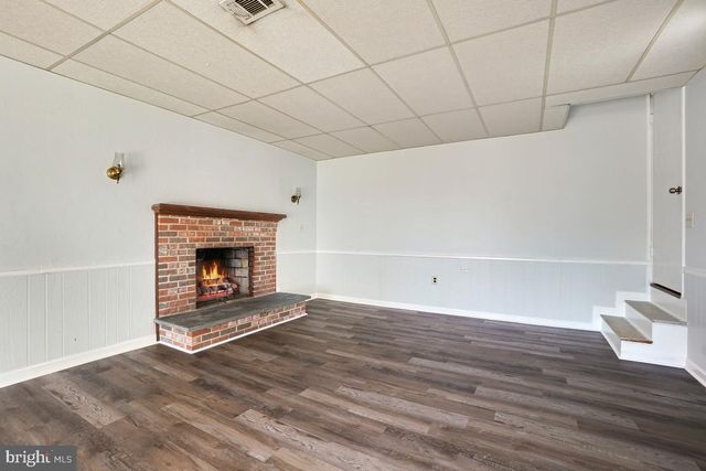 12316 FOUNTAIN DR, Clarksburg, MD 20871