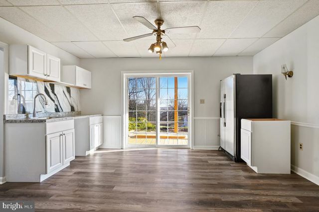 12316 FOUNTAIN DR, Clarksburg, MD 20871