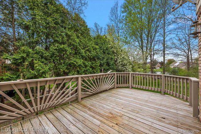 14382 Knightsbridge Drive, Shelby Charter Township, MI 48315