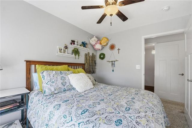 21816 S HANNAH Road, Harrisonville, MO 64701