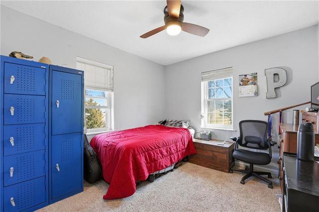 21816 S HANNAH Road, Harrisonville, MO 64701