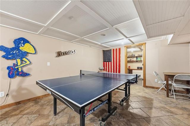 21816 S HANNAH Road, Harrisonville, MO 64701