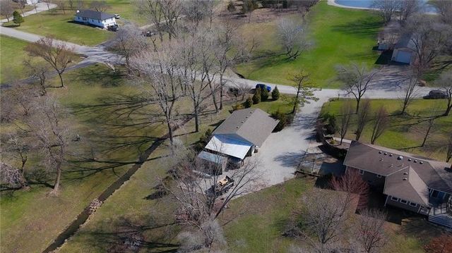 21816 S HANNAH Road, Harrisonville, MO 64701