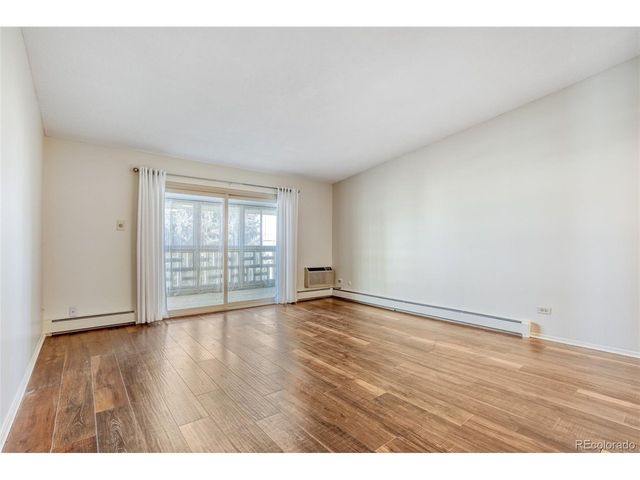 695 S Alton Way 1D, Denver, CO 80247