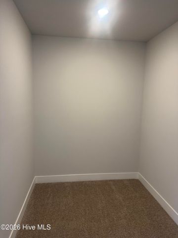 186 Seashore Street, Grimesland, NC 27837