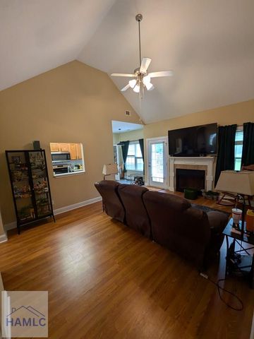 1228 Peacock Trail, Hinesville, GA 31313