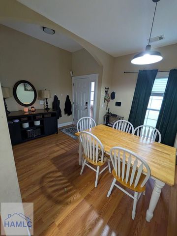 1228 Peacock Trail, Hinesville, GA 31313