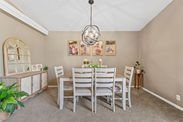 1302 E Elm Street, Hillsboro, TX 76645