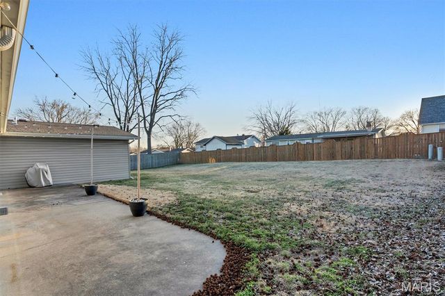 617 Watkins Glen Drive, St Charles, MO 63304