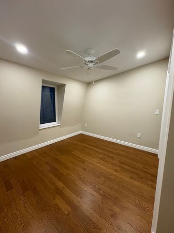 11 Burrill Pl 3, Boston, MA 02127